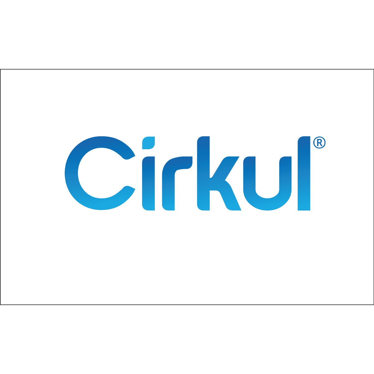 Cirkul 32oz Chameleon Stainless Steel Starter Kit with Chameleon Cirkul Lid 2.0 and 2 Flavor Cartridges (Blackberry Blueberry & Berry Blue Punch)