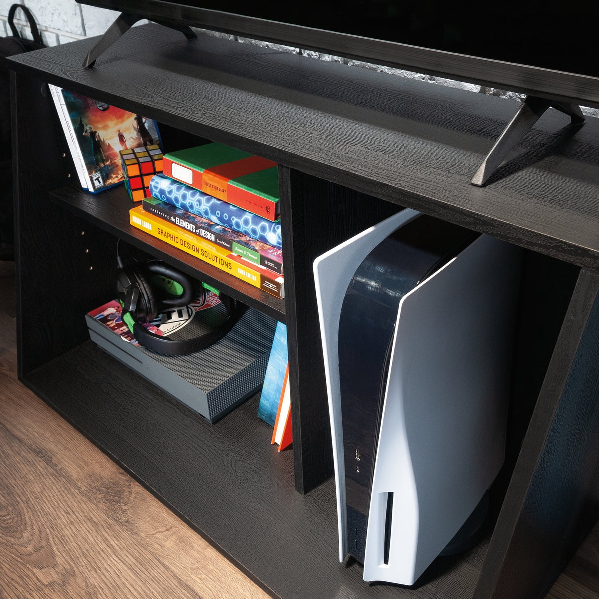 Mainstays Gamer TV Stand Console for TVs up to 32 in, Black Finish