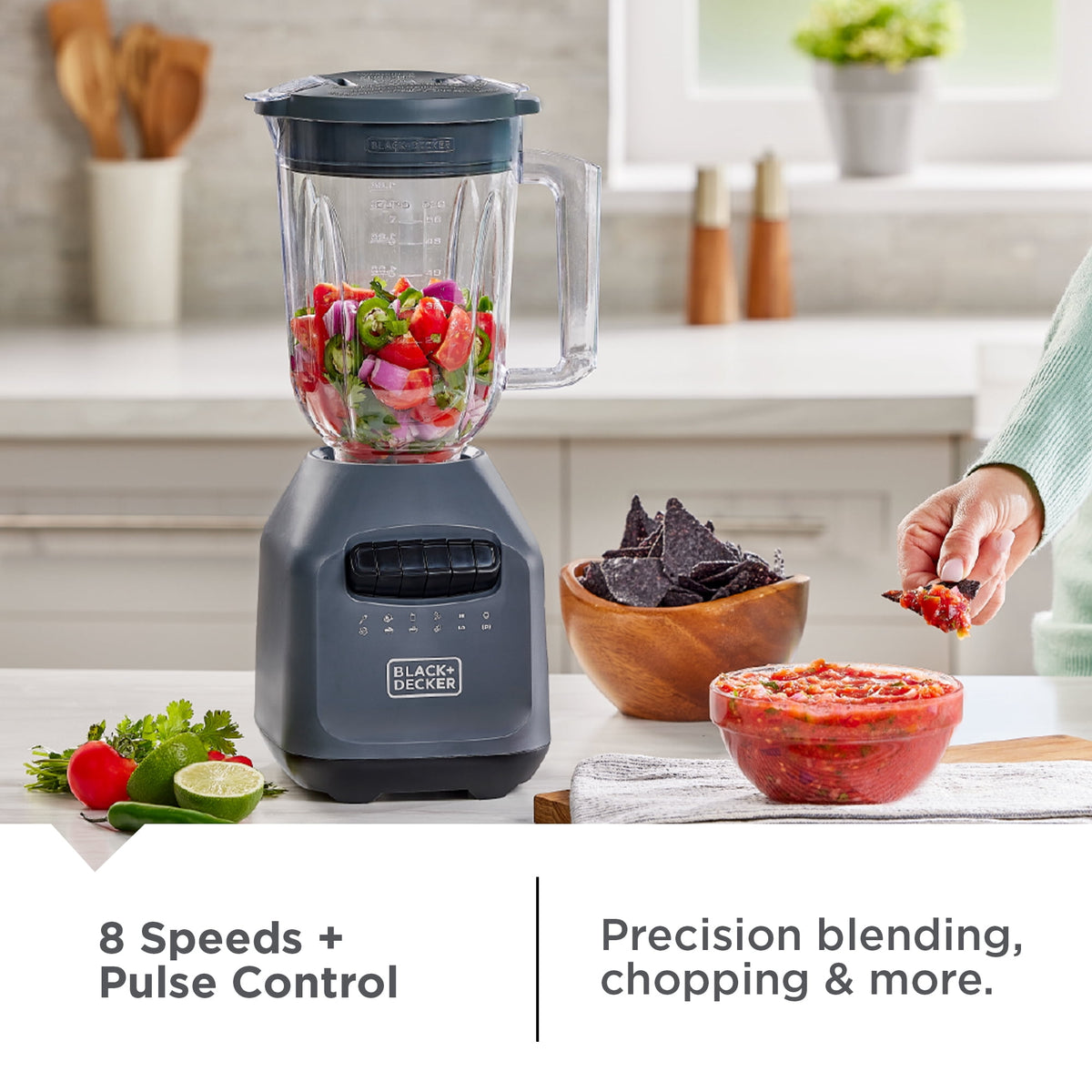 BLACK+DECKER Ice Crush Blender, 56 oz Plastic Jar, 700W, 6-Tip Blade, 8 Speeds + Pulse