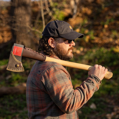Swiss Tech 28-inch Drop Forged Steel Axe with Hickory Handle, Gewahlt