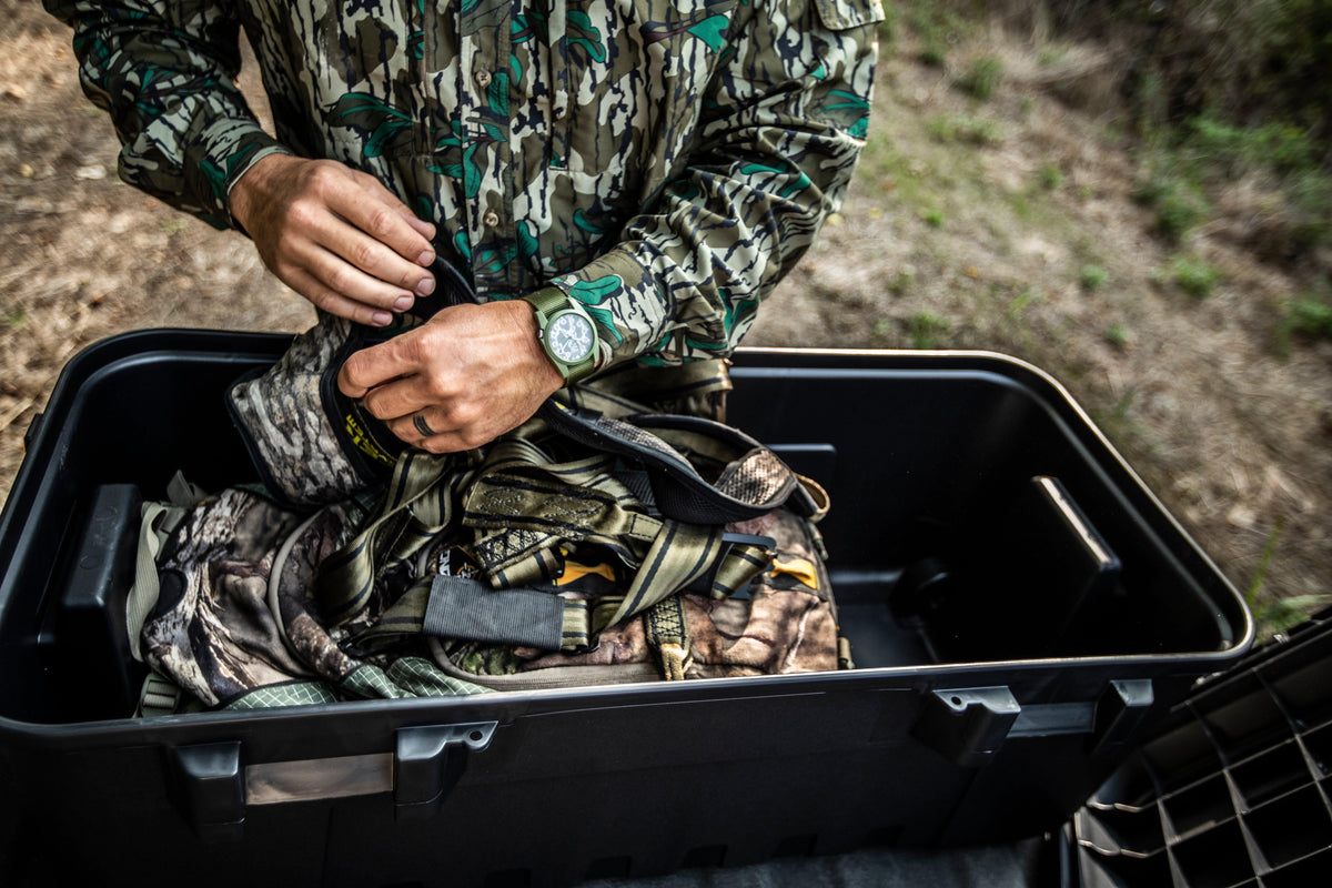 Plano Sportsman's Trunk, Charcoal, 27-Gallon Lockable Storage Box