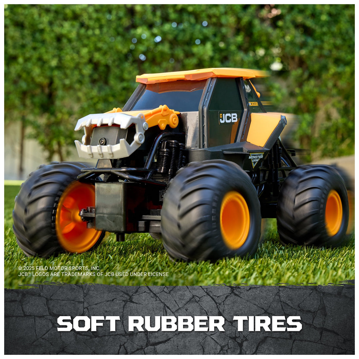 Monster Jam JCB Digatron Remote Control Vehicle with Lights, 1:15 Scale (Walmart Exclusive)