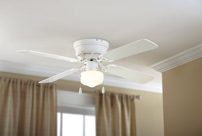 Mainstays 42 in Hugger Metal Indoor Ceiling Fan with Light, White, 4 Blades, LED Bulb, Reverse Airflow