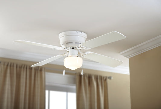 Mainstays 42 in Hugger Metal Indoor Ceiling Fan with Light, White, 4 Blades, LED Bulb, Reverse Airflow