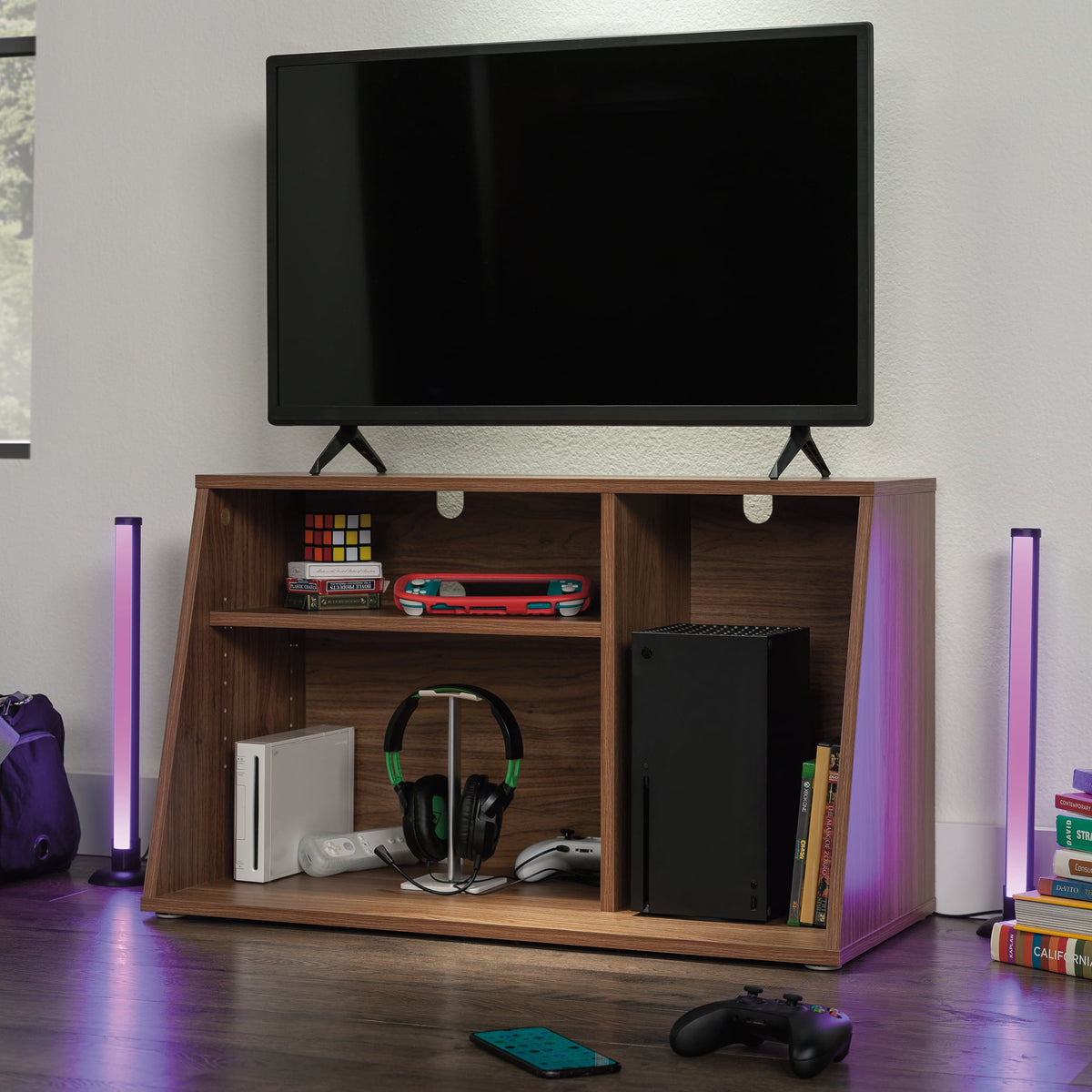 Mainstays Gamer TV Stand Console for TVs up to 32 in, Black Finish