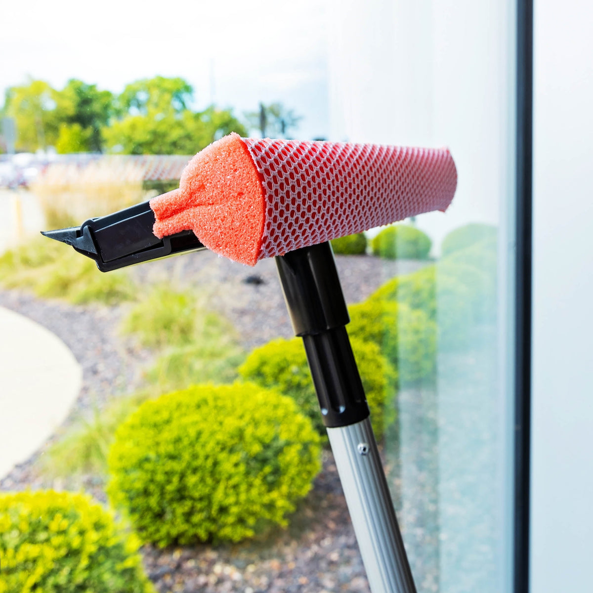 Libman Black and Red Telescopic Window Washer Squeegee and Sponge Combination Assembled Height 96"