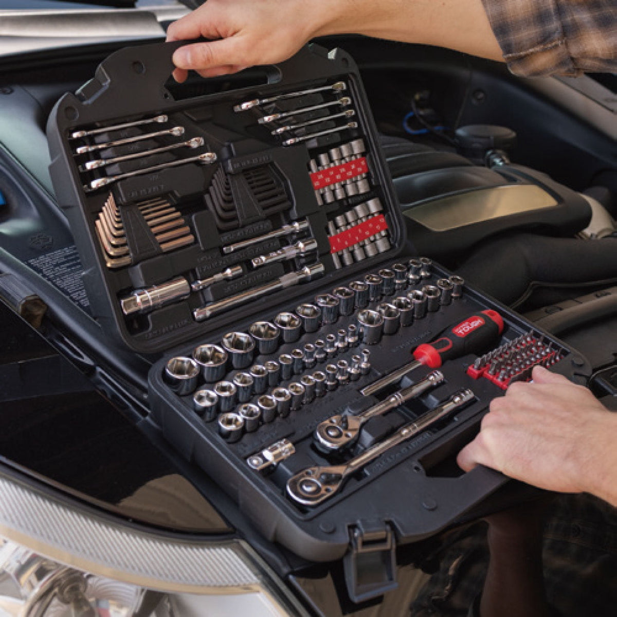 Hyper Tough 145-Piece Mechanics Tool Set, 1/4, 3/8 & 1/2-inch Drive (SAE & mm)