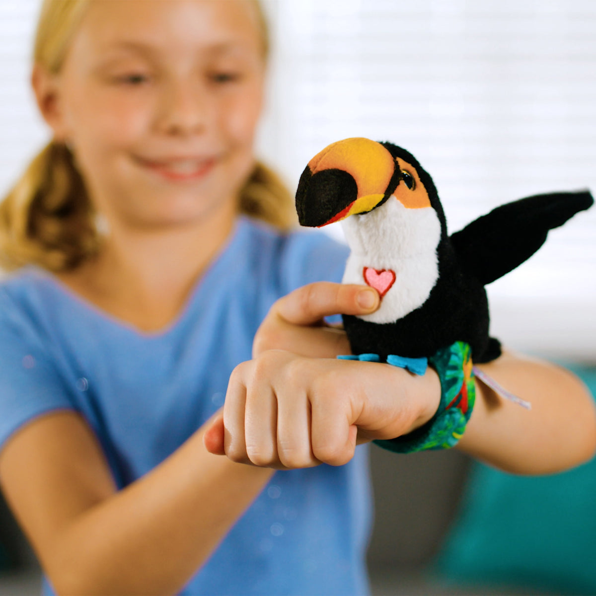 Happy Yappers: Birds 2 Pack - Toucan & Flamingo - Slap Bracelet Interactive Plush Toy Birds, They Chat-Sing-Mimic Each Other, Flap Wings, Kids 3+