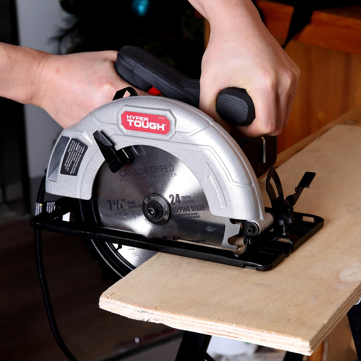Hyper Tough 12 Amp 7-1/4 in Corded Circular Saw with Steel Shoe and Adjustable Bevel