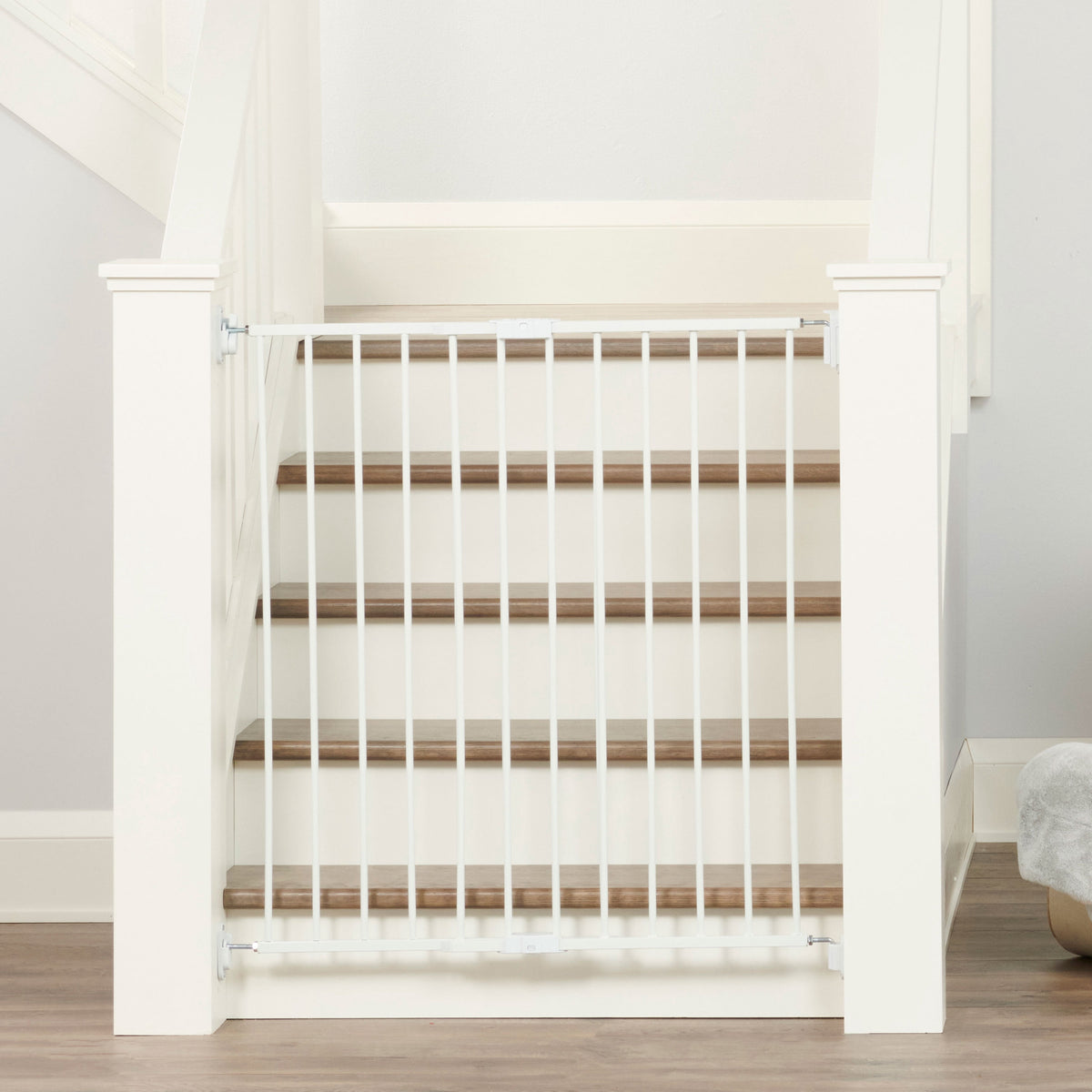 Regalo 2-in-1 Extra Tall Easy Swing Stairway and Hallway Walk Through Baby Gate, White, 38 Inch