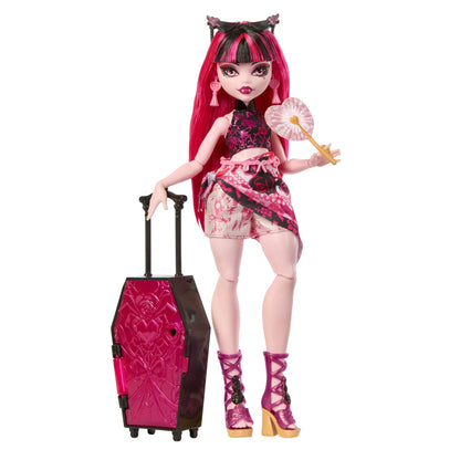 Monster High Skulltimate Secrets Gore-geous Oasis Playset, Draculaura Doll and Accessories